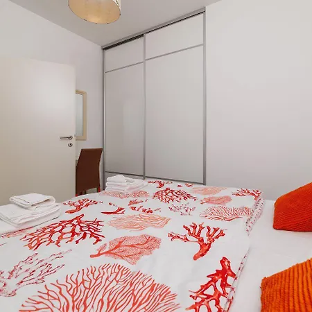 Strandnahe Mit Meerblick, 2 Bikes, Beheiztem Privatpool - Nur 300 Meter Zum Сasa de vacaciones