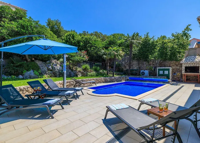 Сasa de vacaciones Strandnahe Mit Meerblick, 2 Bikes, Beheiztem Privatpool - Nur 300 Meter Zum Dramalj