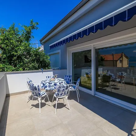 Strandnahe Mit Meerblick, 2 Bikes, Beheiztem Privatpool - Nur 300 Meter Zum Prázdninový dům *