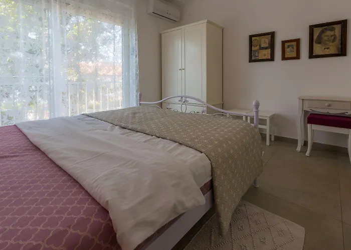 Nyaraló Strandnahe Mit Meerblick, 2 Bikes, Beheiztem Privatpool - Nur 300 Meter Zum Dramalj